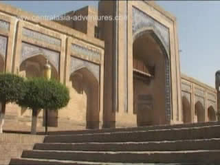 صور Mukhammad Amin Khan Madrassah معبد